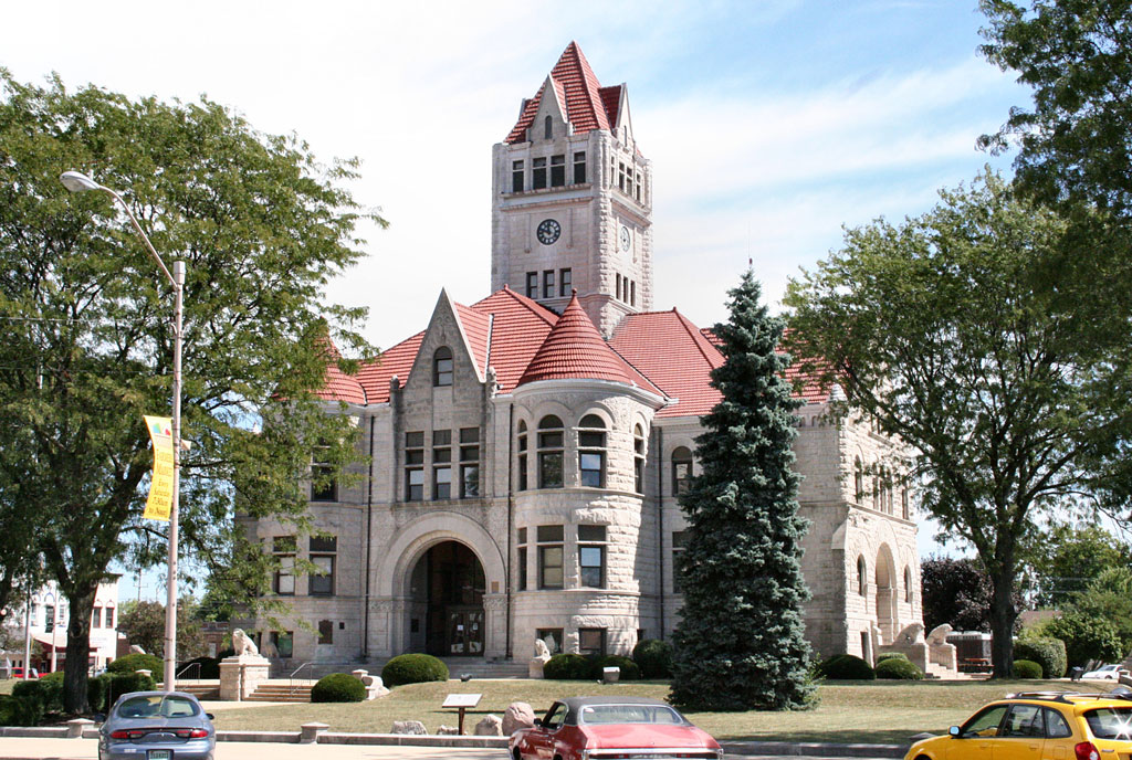 12-01-a--fulton_county_courthouse_in_rochester.jpg